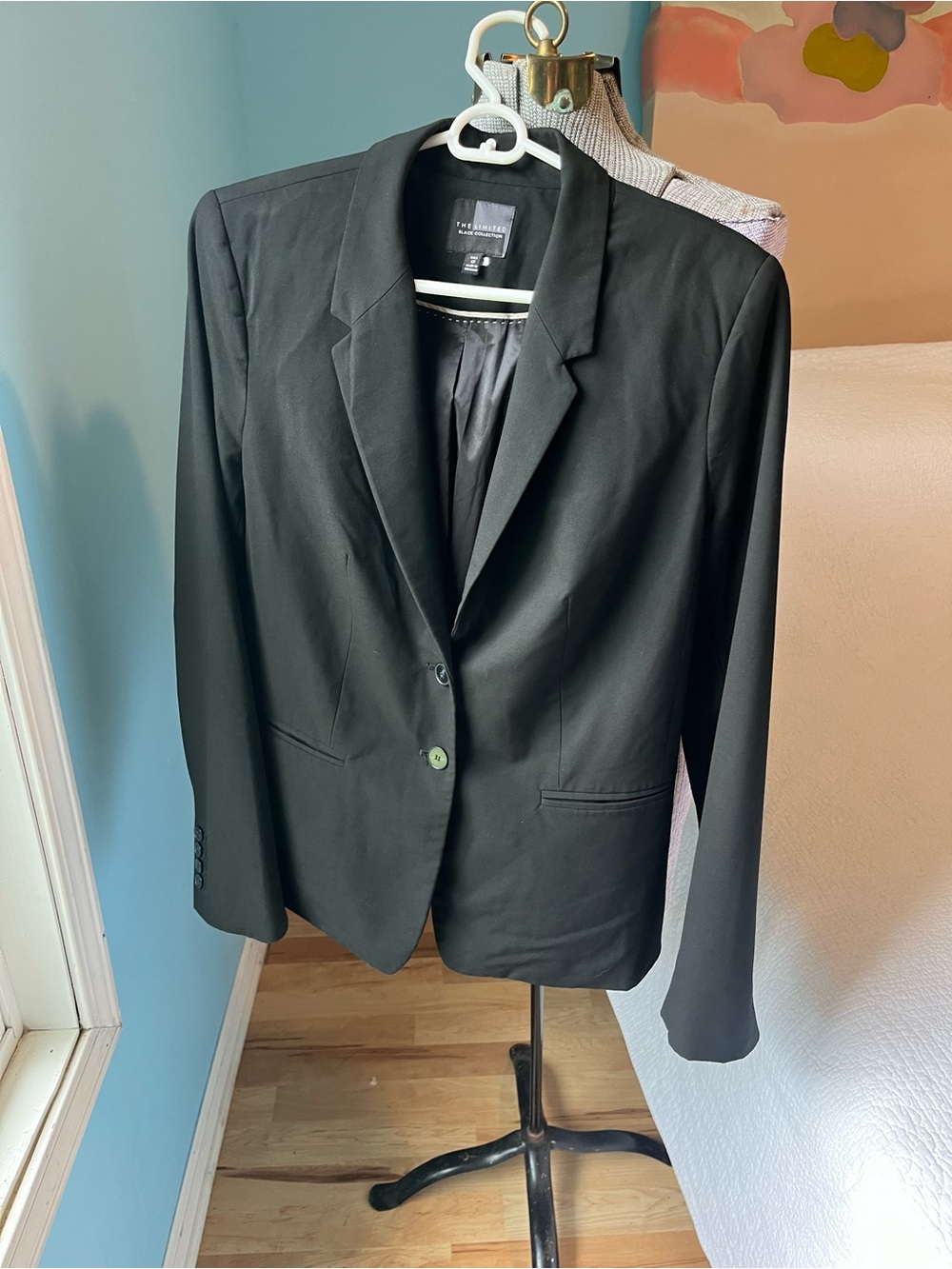 The Limited Black Single-Button Notch Lapel Blazer size 12 Tall
